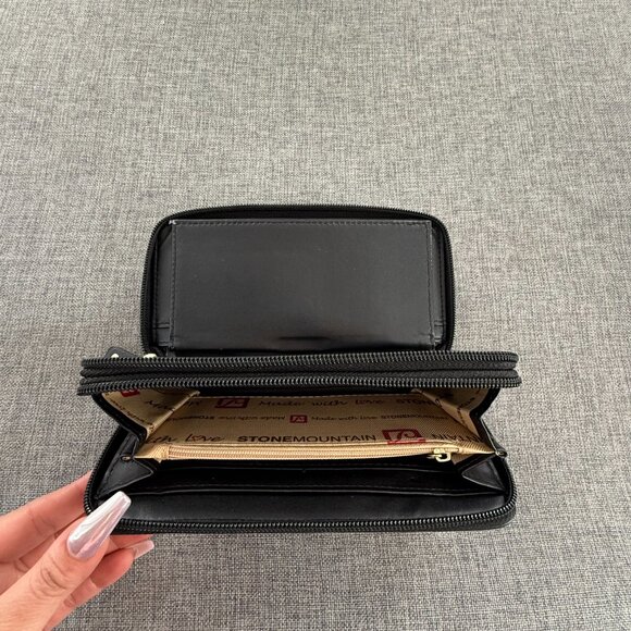 New! Stone Mountain faux leather Wallet Double Zipper 7.25" X 3.5"X 1.75" - Picture 11 of 14